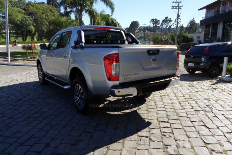 FRONTIER 2.3 XE 4X4 CD BI TURBO DIESEL 4P AUTOMÁTICO - 2022 - FLORES DA CUNHA