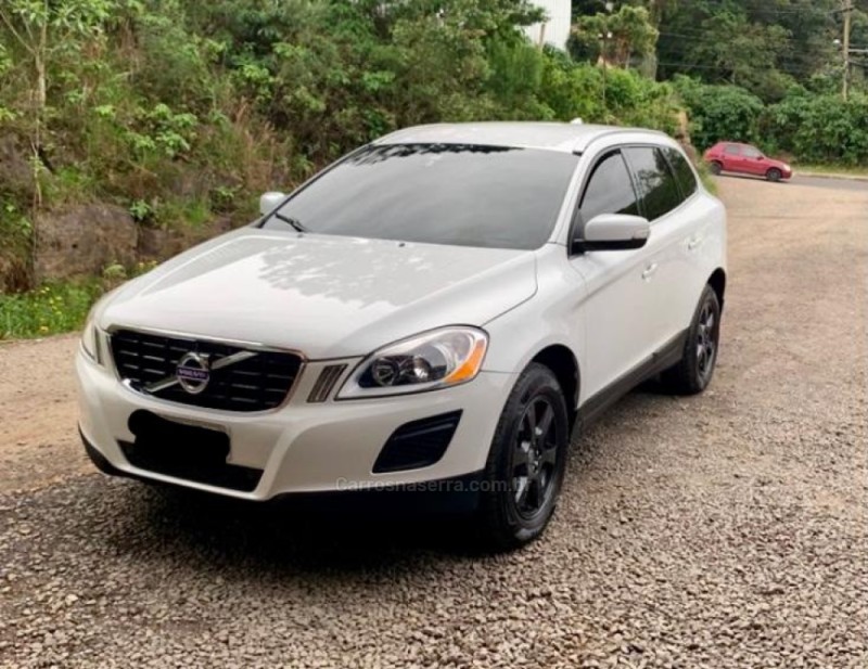 xc60 2.0 t5 comfort fwd turbo gasolina 4p automatico 2012 canela