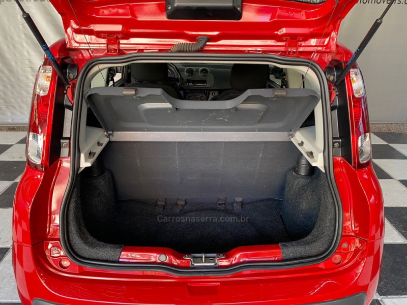 UNO 1.0 VIVACE 8V FLEX 2P MANUAL - 2014 - NOVA PRATA