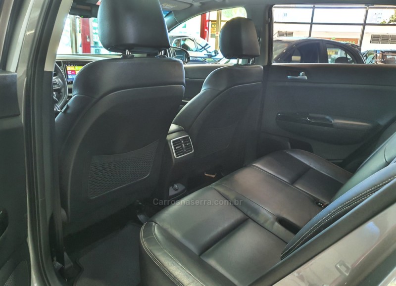 SPORTAGE 2.0 EX 4X2 16V FLEX 4P AUTOMÁTICO - 2018 - FARROUPILHA