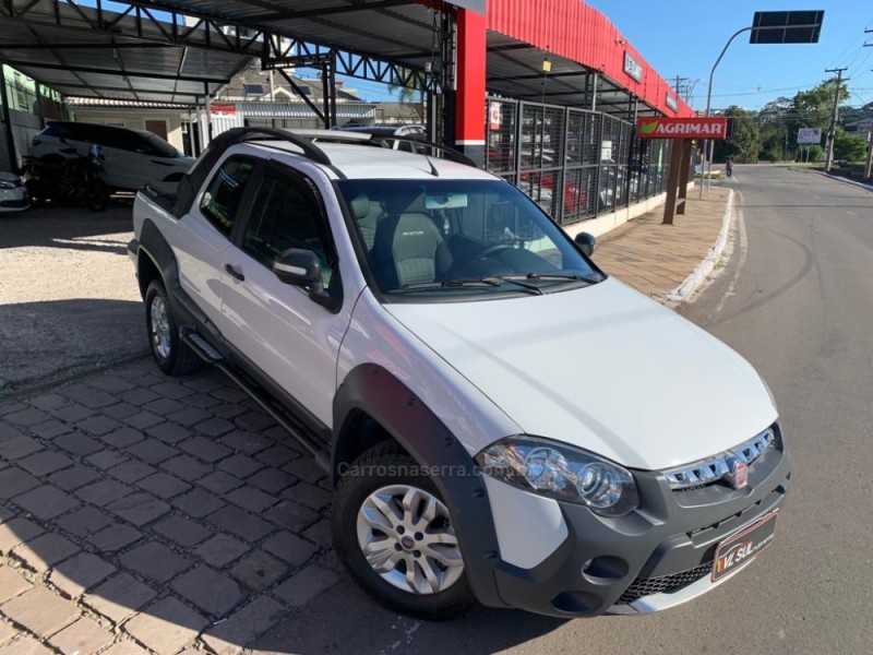 strada 1.8 mpi adventure cd 16v flex 2p manual 2013 caxias do sul