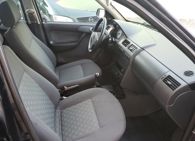 GOL 1.6 MI POWER 8V FLEX 4P MANUAL G.III - 2004 - CAXIAS DO SUL