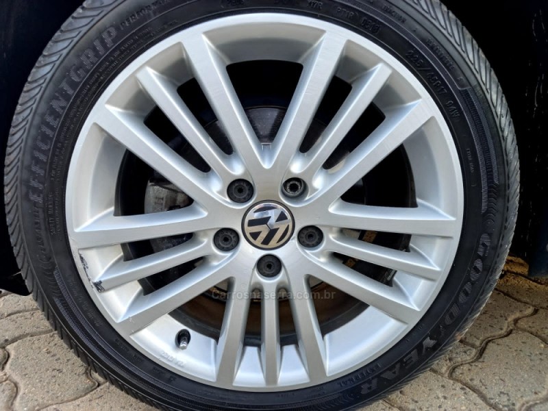 JETTA 2.0 COMFORTLINE FLEX 4P TIPTRONIC - 2013 - SãO SEBASTIãO DO CAí