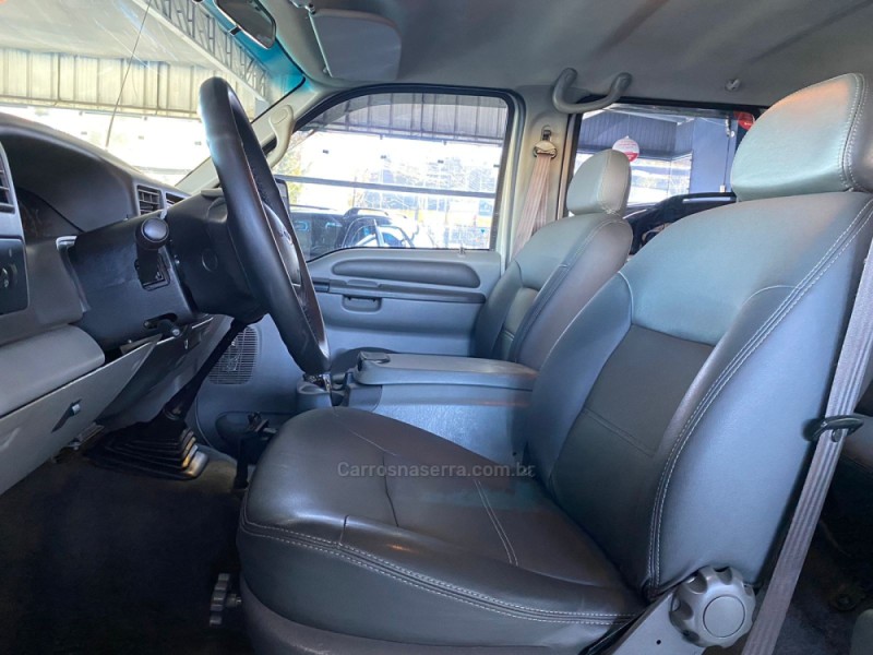 F-250 3.9 XLT MAX POWER 4X4 CD DIESEL 4P MANUAL - 2011 - CAXIAS DO SUL