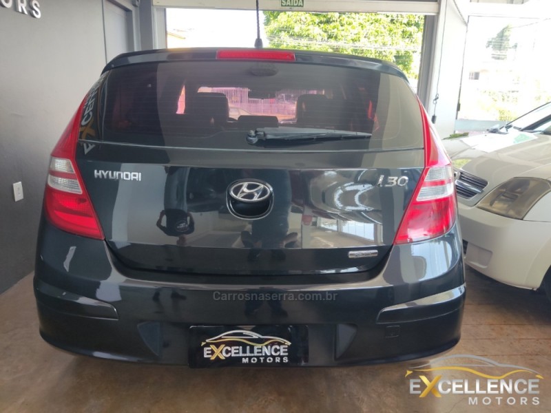 I30 2.0 MPFI GLS 16V GASOLINA 4P MANUAL - 2010 - NOVO HAMBURGO