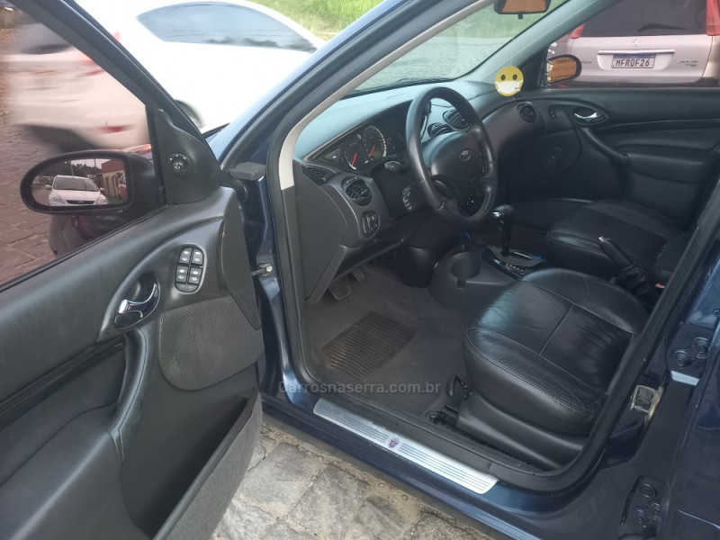 FOCUS 2.0 GHIA 16V GASOLINA 4P AUTOMÁTICO - 2007 - FARROUPILHA
