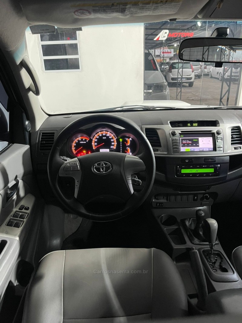 HILUX 3.0 SRV 4X4 CD 16V TURBO INTERCOOLER DIESEL 4P AUTOMÁTICO - 2013 - CAMPO BOM
