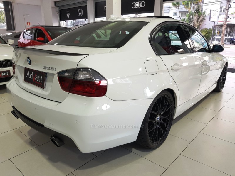 335I 3.0 24V 306CV BI-TURBO GASOLINA 4P AUTOMÁTICO - 2008 - CAXIAS DO SUL