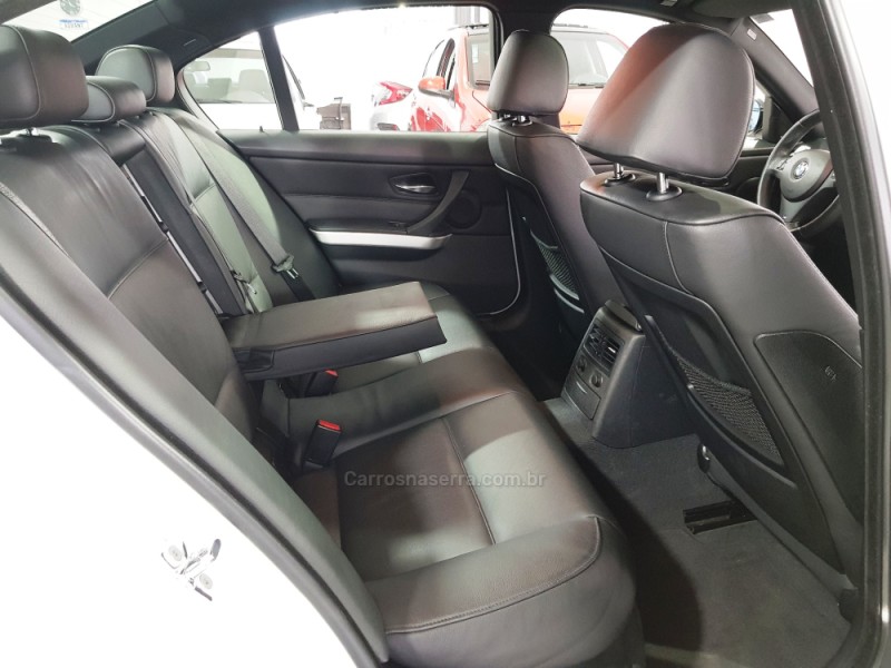 335I 3.0 24V 306CV BI-TURBO GASOLINA 4P AUTOMÁTICO - 2008 - CAXIAS DO SUL