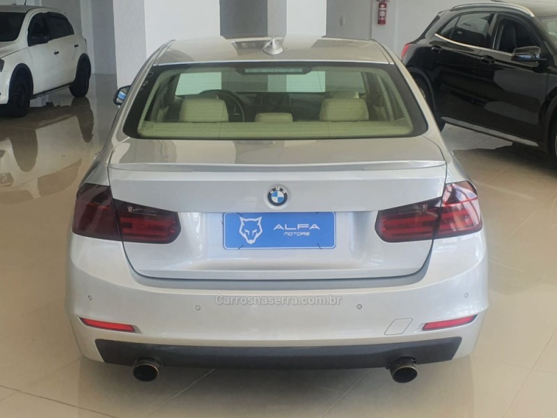 320I 2.0 16V TURBO ACTIVE FLEX 4P AUTOMÁTICO - 2013 - CAXIAS DO SUL
