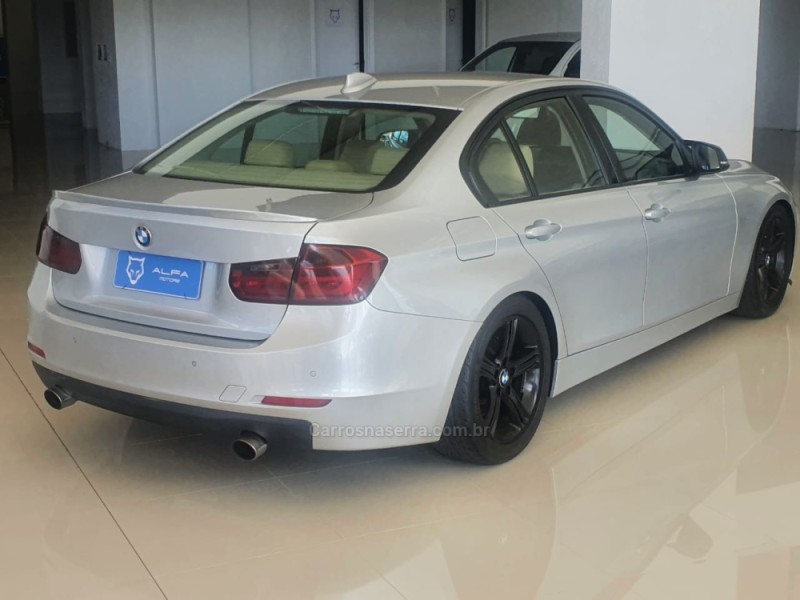 320I 2.0 16V TURBO ACTIVE FLEX 4P AUTOMÁTICO - 2013 - CAXIAS DO SUL