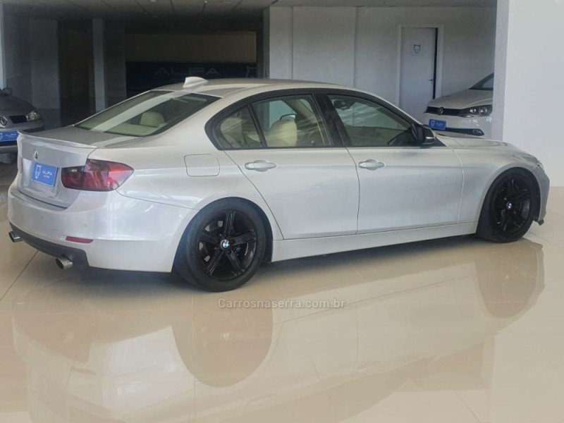 320I 2.0 16V TURBO ACTIVE FLEX 4P AUTOMÁTICO - 2013 - CAXIAS DO SUL