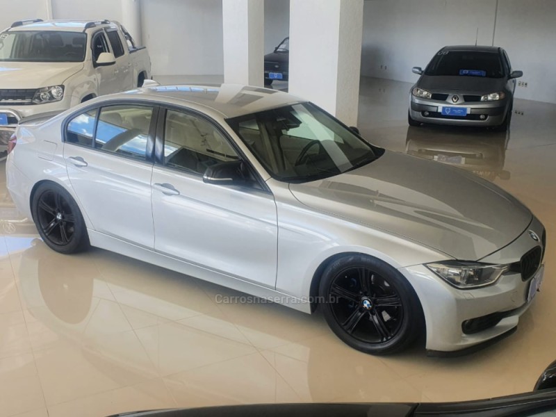 320I 2.0 16V TURBO ACTIVE FLEX 4P AUTOMÁTICO - 2013 - CAXIAS DO SUL