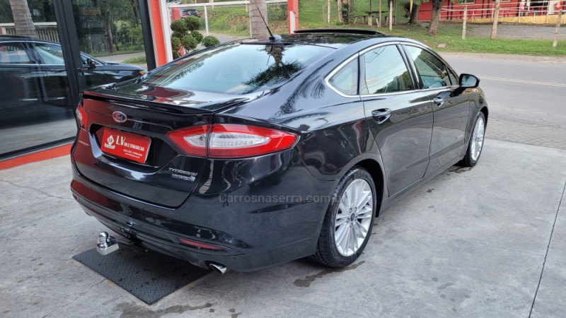 FUSION 2.0 TITANIUM 16V HÍBRIDO 4P AUTOMÁTICO - 2014 - CAXIAS DO SUL