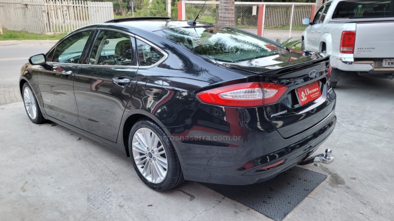 FUSION 2.0 TITANIUM 16V HÍBRIDO 4P AUTOMÁTICO - 2014 - CAXIAS DO SUL