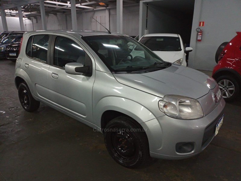 UNO 1.0 VIVACE 8V FLEX 4P MANUAL
