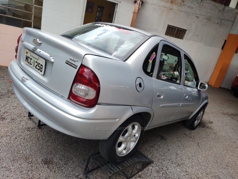 CORSA 1.0 MPFI CLASSIC SEDAN 8V GASOLINA 4P MANUAL - 2002 - CAXIAS DO SUL