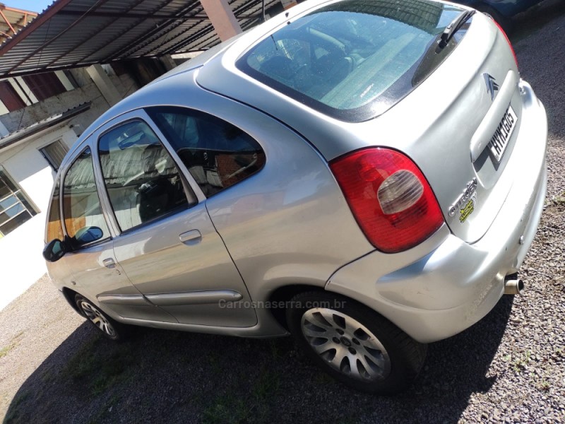 XSARA 2.0 PICASSO GXS 16V GASOLINA 4P MANUAL - 2004 - CAXIAS DO SUL