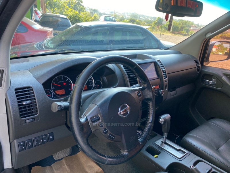 FRONTIER 2.5 SL 4X4 CD TURBO ELETRONIC DIESEL 4P AUTOMÁTICO - 2014 - IVOTI