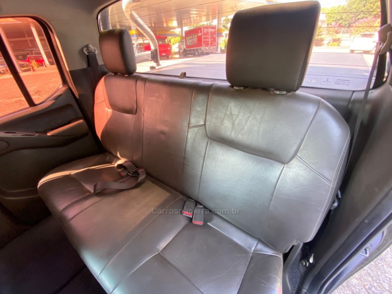 FRONTIER 2.5 SL 4X4 CD TURBO ELETRONIC DIESEL 4P AUTOMÁTICO - 2014 - IVOTI