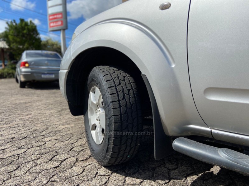 FRONTIER 2.5 SL 10 ANOS 4X4 CD TURBO ELETRONIC DIESEL 4P AUTOMÁTICO - 2009 - IVOTI