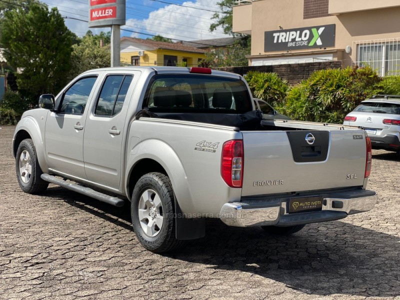 FRONTIER 2.5 SL 10 ANOS 4X4 CD TURBO ELETRONIC DIESEL 4P AUTOMÁTICO - 2009 - IVOTI