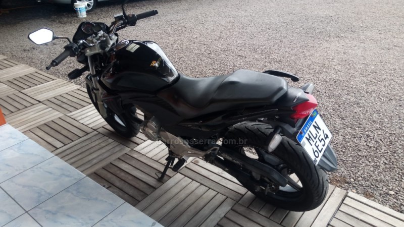CB 300R ABS - 2013 - IGREJINHA