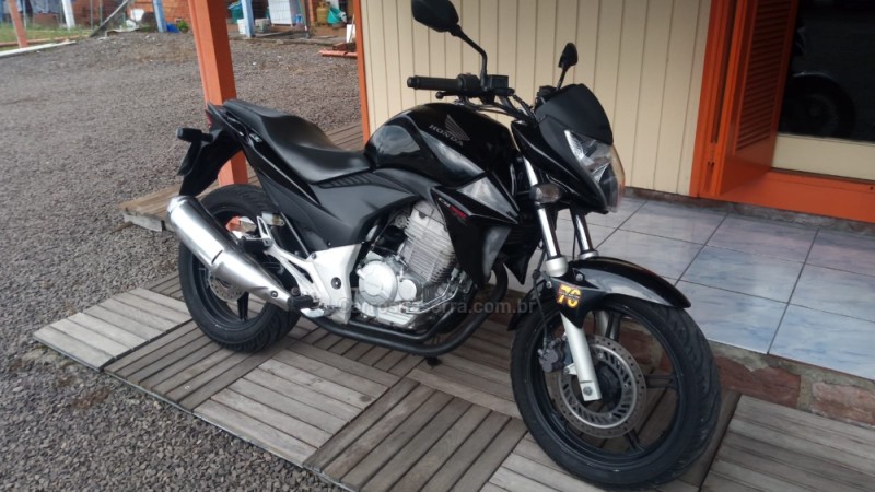 cb 300r abs 2013 igrejinha