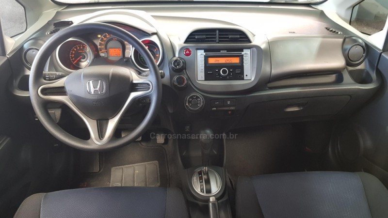 FIT 1.4 LX 16V FLEX 4P AUTOMÁTICO - 2014 - GARIBALDI