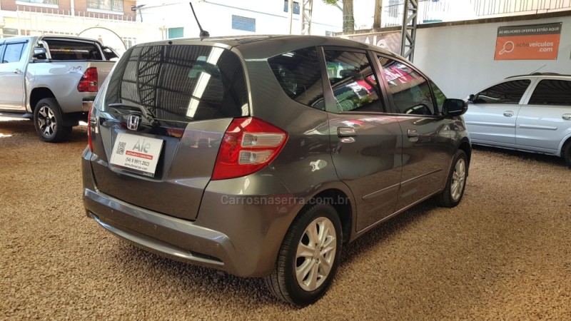 FIT 1.4 LX 16V FLEX 4P AUTOMÁTICO - 2014 - GARIBALDI