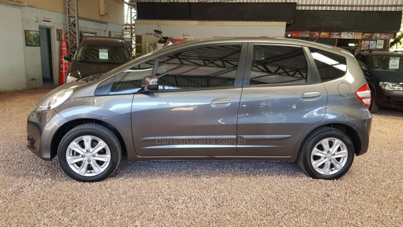 FIT 1.4 LX 16V FLEX 4P AUTOMÁTICO - 2014 - GARIBALDI