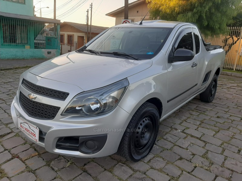 MONTANA 1.4 MPFI LS CS 8V FLEX 2P MANUAL