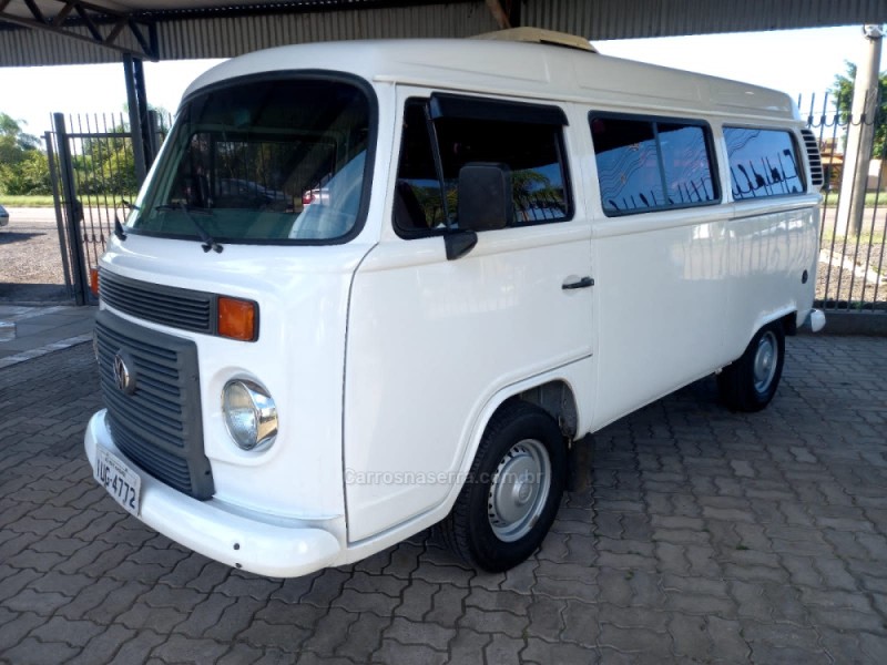 KOMBI 1.4 MI STD LOTAÇÃO 8V FLEX 3P MANUAL - 2014 - SãO SEBASTIãO DO CAí