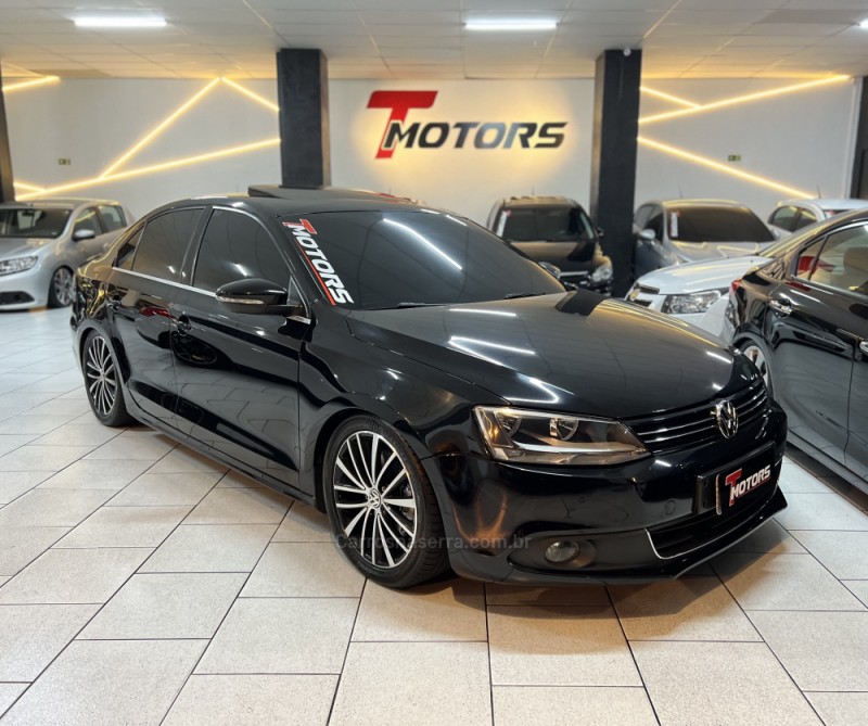jetta 2.0 tsi highline 200cv gasolina 4p tiptronic 2011 novo hamburgo