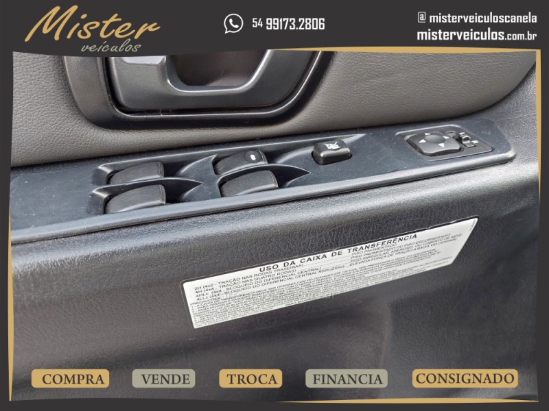 PAJERO TR4 2.0 4X4 16V 140CV FLEX 4P AUTOMÁTICO - 2013 - CANELA