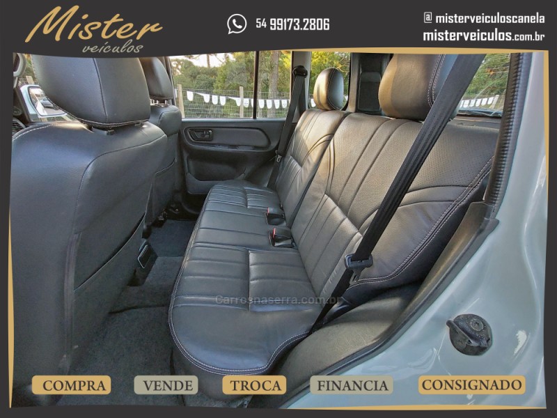 PAJERO TR4 2.0 4X4 16V 140CV FLEX 4P AUTOMÁTICO - 2013 - CANELA