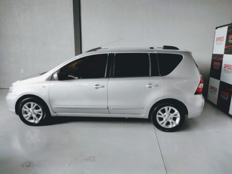 LIVINA 1.8 SL 16V FLEX 4P AUTOMÁTICO - 2013 - SãO SEBASTIãO DO CAí