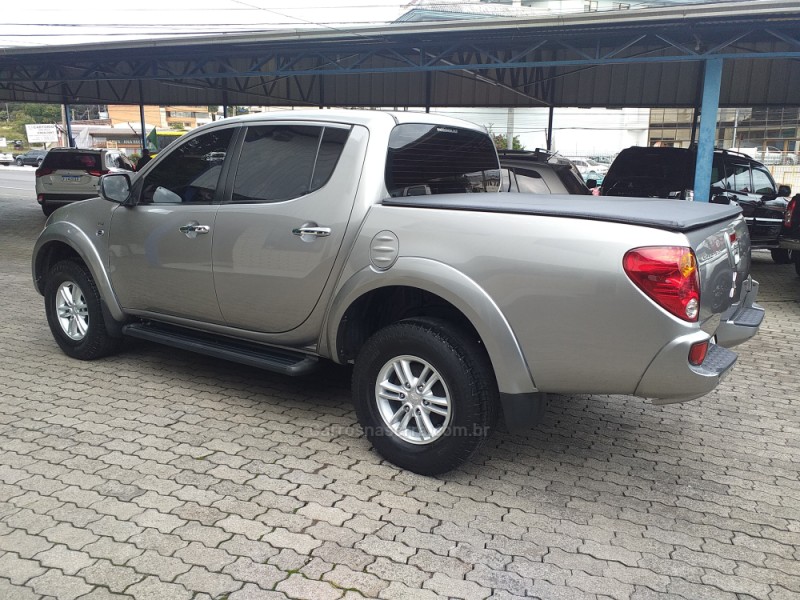 L200 TRITON 3.2 HPE 4X4 CD 16V TURBO INTERCOOLER DIESEL 4P AUTOMÁTICO - 2015 - CAXIAS DO SUL