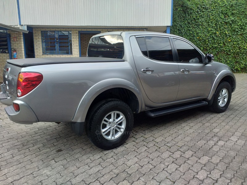 L200 TRITON 3.2 HPE 4X4 CD 16V TURBO INTERCOOLER DIESEL 4P AUTOMÁTICO - 2015 - CAXIAS DO SUL