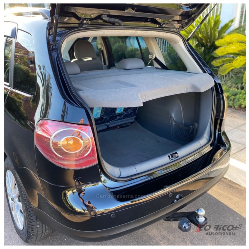 SPACEFOX 1.6 MI 8V FLEX 4P MANUAL - 2010 - CAMPO BOM