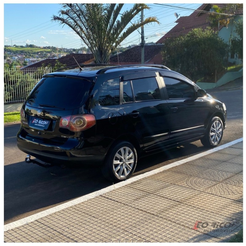 SPACEFOX 1.6 MI 8V FLEX 4P MANUAL - 2010 - CAMPO BOM