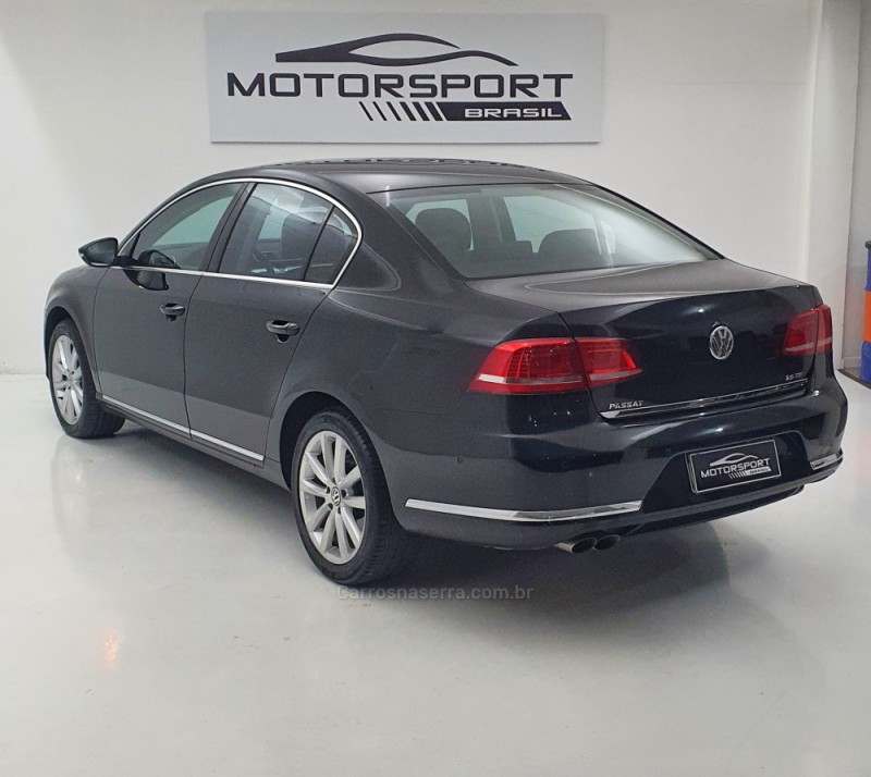 PASSAT 2.0 TSI HIGLHINE GASOLINA 4P AUTOMATIZADO - 2011 - BENTO GONçALVES