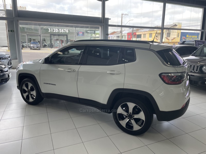 COMPASS 2.0 16V FLEX LONGITUDE AUTOMÁTICO - 2018 - SANTA CRUZ DO SUL