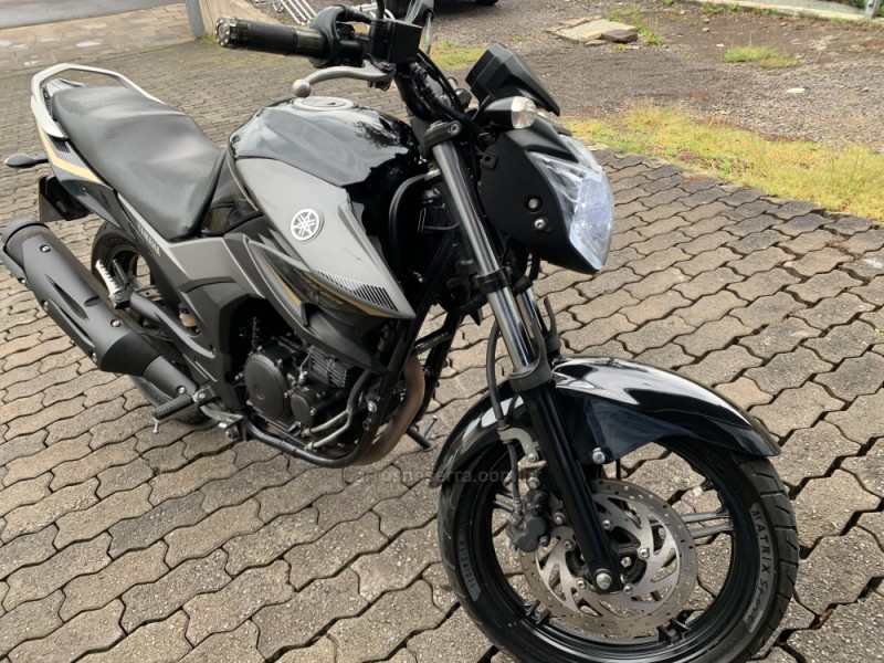 FAZER YS 250 BLUEFLEX - 2017 - BENTO GONçALVES
