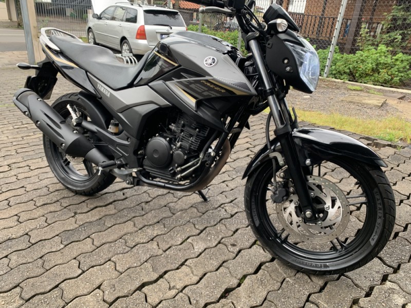 FAZER YS 250 BLUEFLEX - 2017 - BENTO GONçALVES