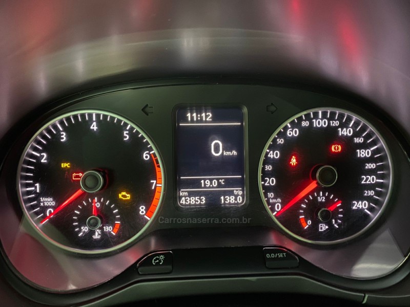 FOX 1.6 MSI TRENDLINE 8V FLEX 4P MANUAL - 2018 - NOVA PRATA