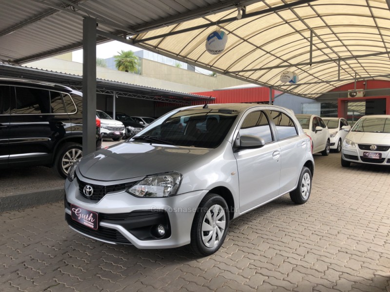 ETIOS 1.5 XS 16V FLEX 4P AUTOMÁTICO