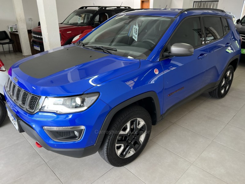 COMPASS 2.0 16V DIESEL TRAILHAWK 4X4 AUTOMÁTICO - 2018 - CARLOS BARBOSA