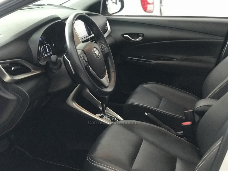 YARIS 1.5 XS SEDAN 16V FLEX 4P AUTOMÁTICO - 2019 - PASSO FUNDO