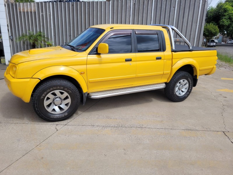 L200 2.5 SPORT HPE 4X4 CD 8V TURBO INTERCOOLER DIESEL 4P AUTOMÁTICO - 2004 - CAXIAS DO SUL